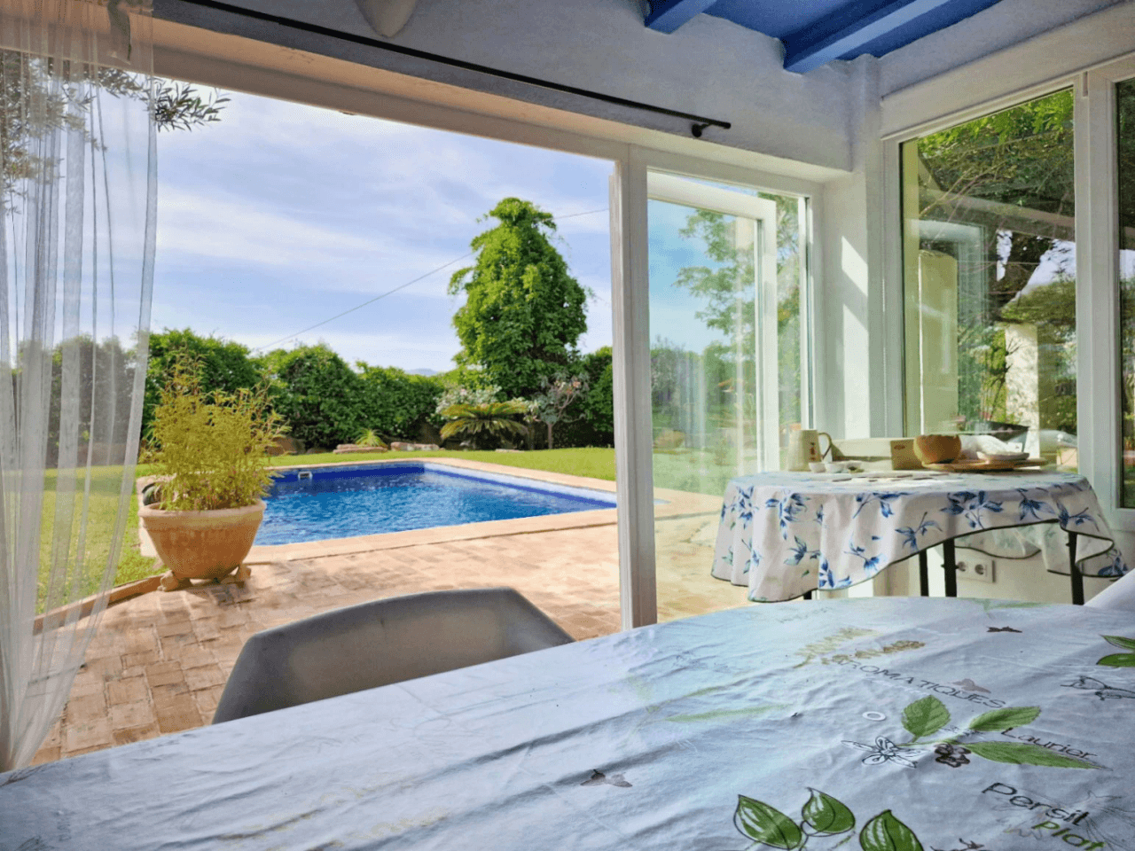 Landhuis in mediterrane stijl met zelfstandig appartement