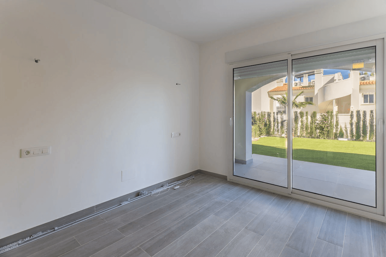 C4XY8328DEN Apartamento planta baja a la venta en Denia.