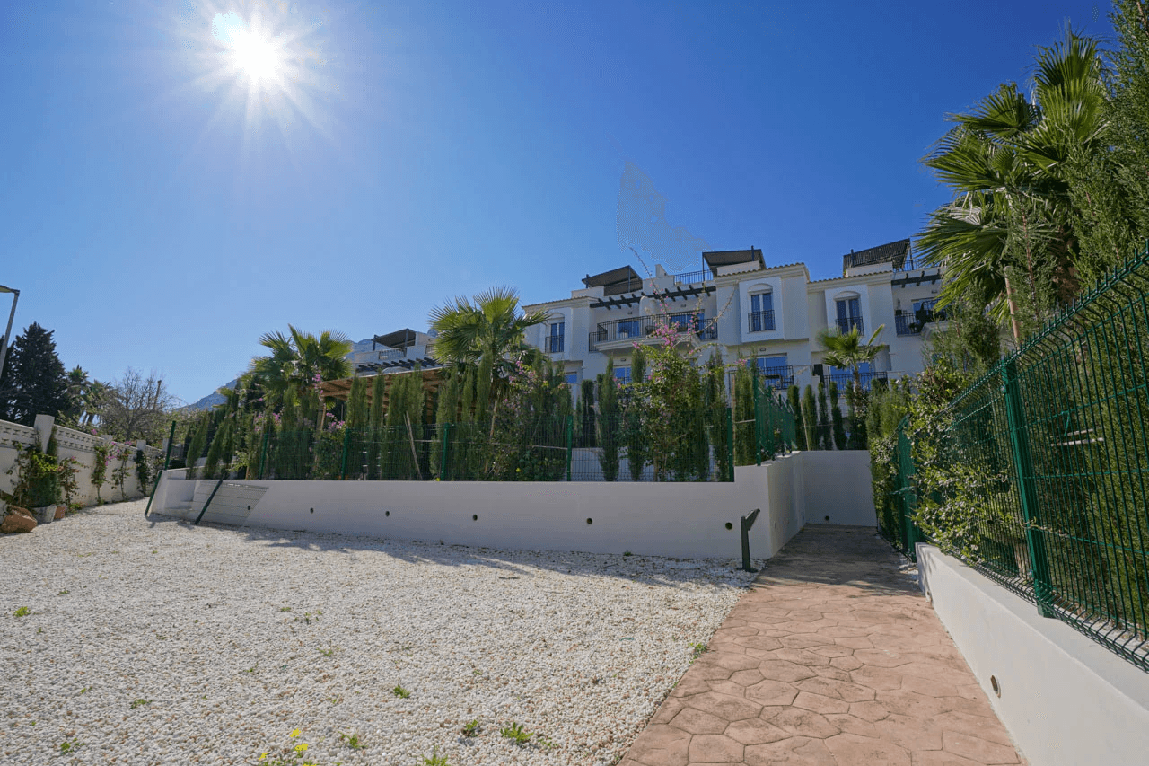 C4XY8328DEN Apartamento planta baja a la venta en Denia.