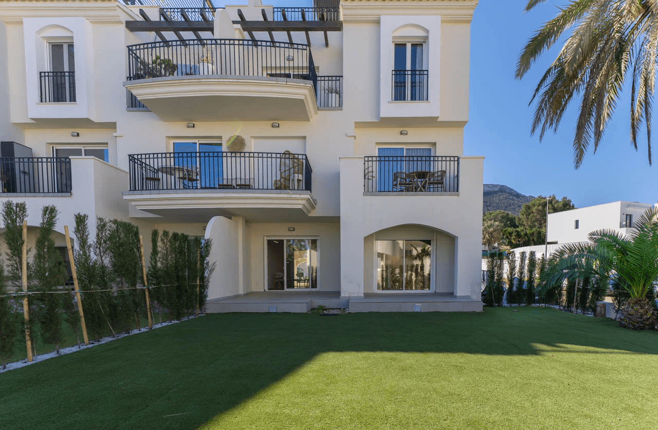 C4XY8328DEN Apartamento planta baja a la venta en Denia.