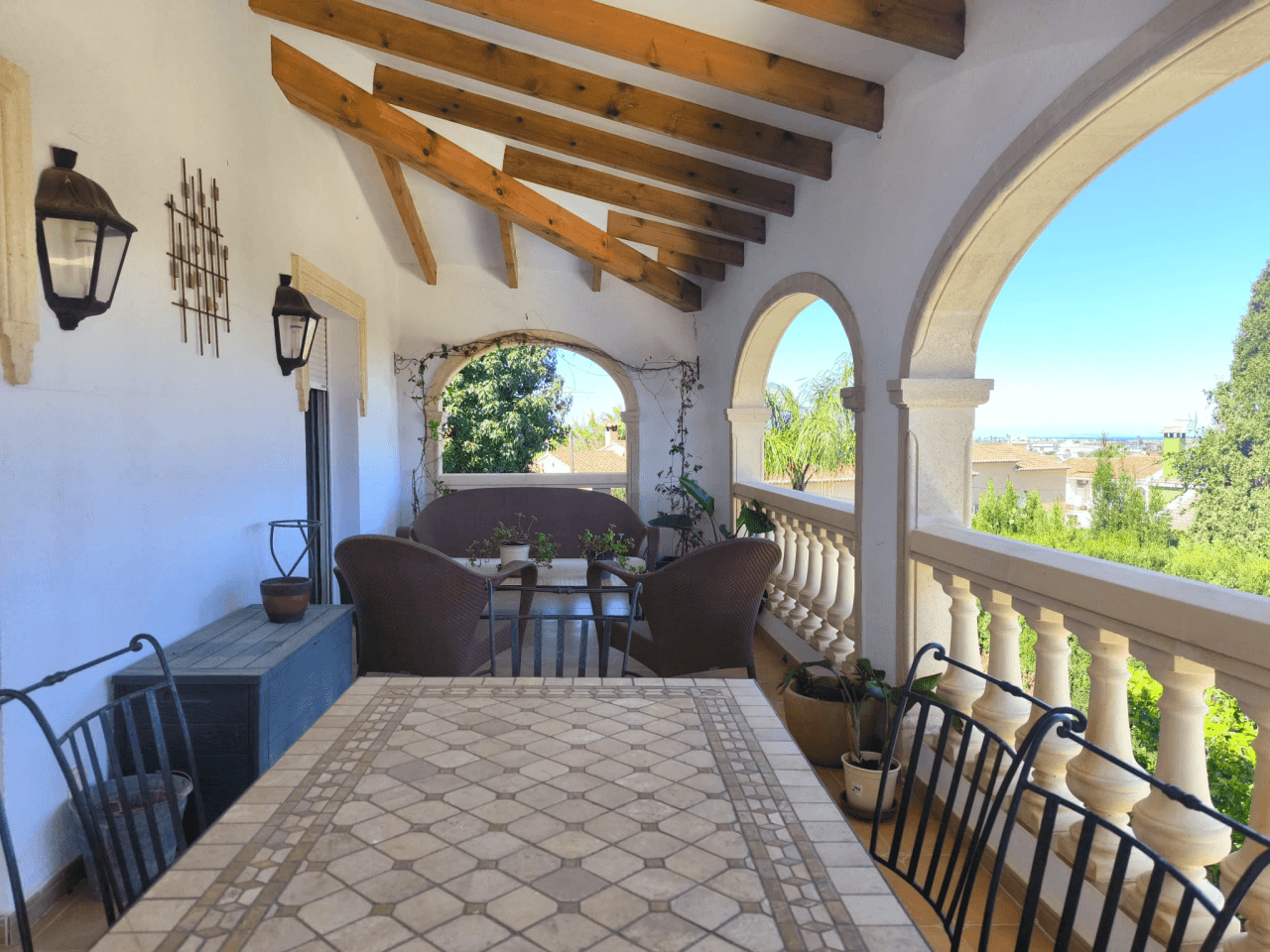 Villa de 3 dormitorios, apartamento de invitados y vistas al mar en el Montgó, Dénia