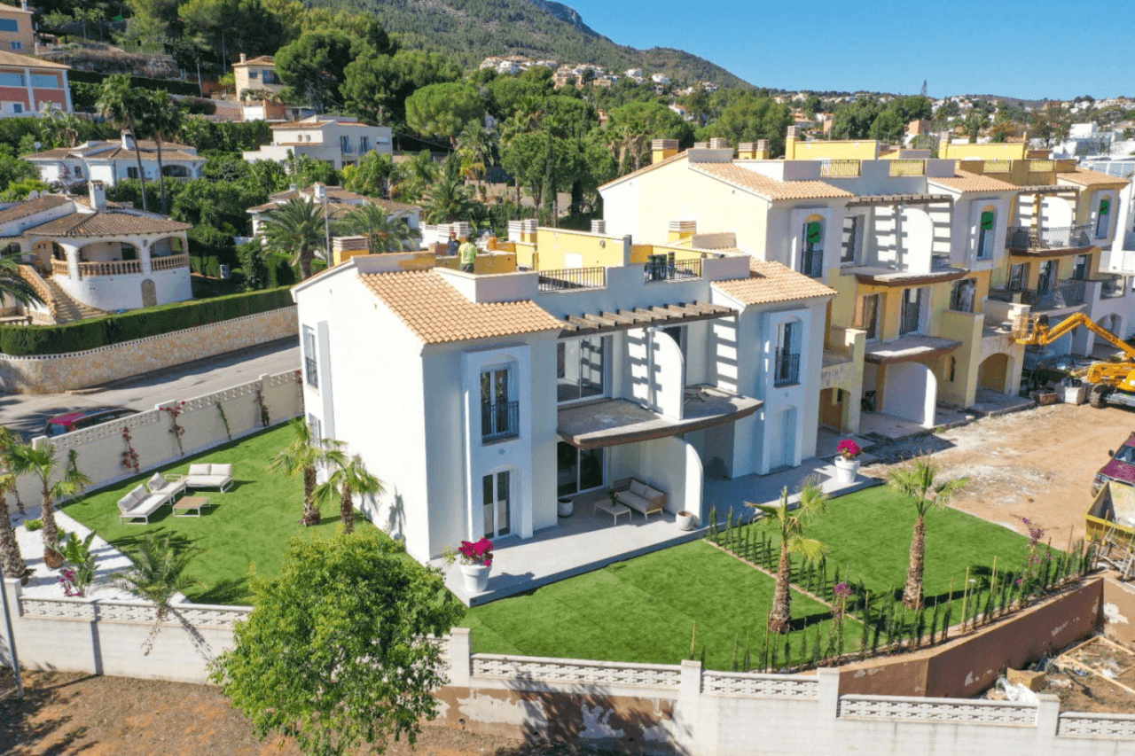 Ático de 2 dormitorios en el Montgó, Dénia
