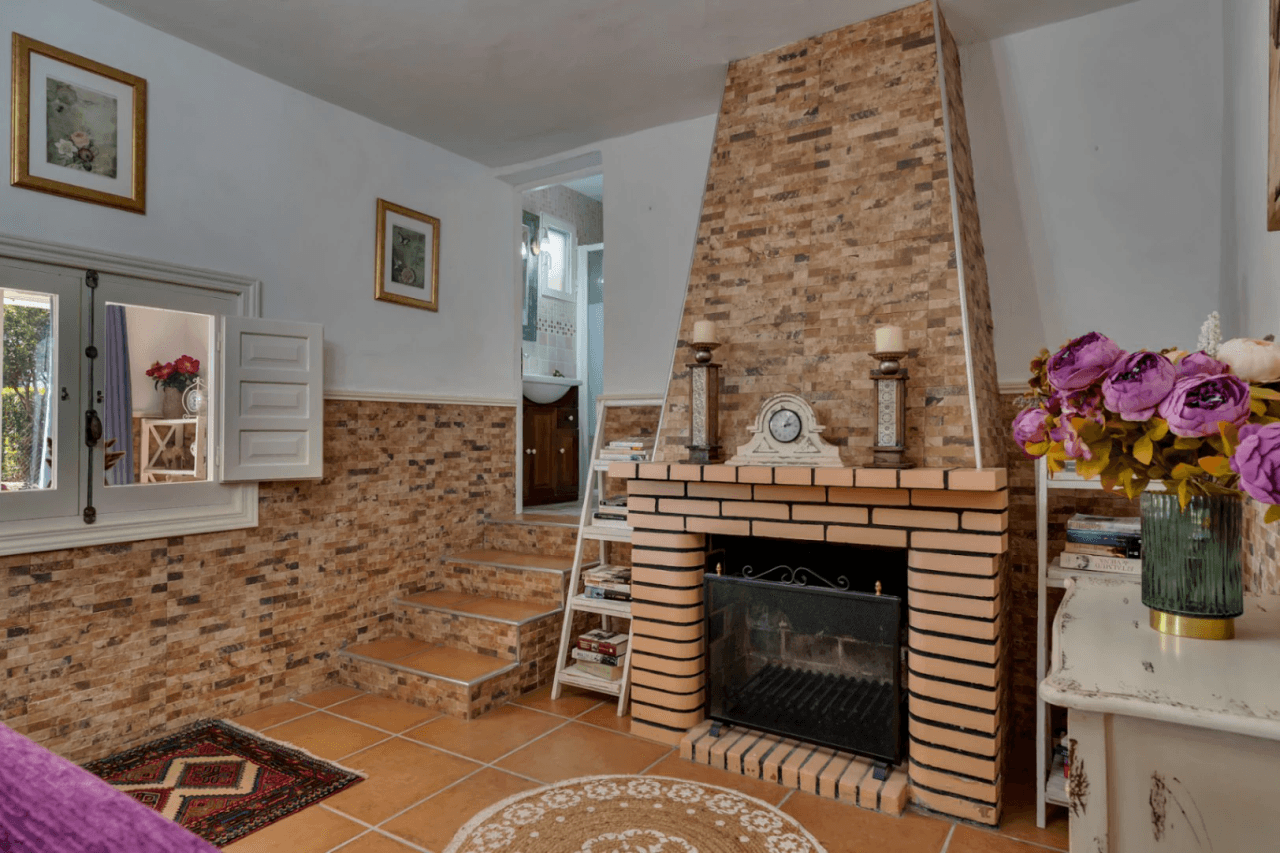 Villa for sale with sea views in Jávea