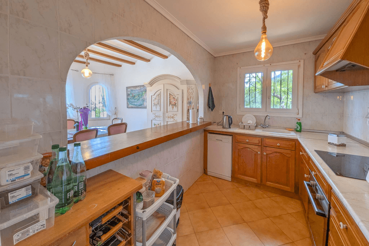 C4XY8333DEN Villa con piscina y vistas panorámicas al mar a la venta en Denia.