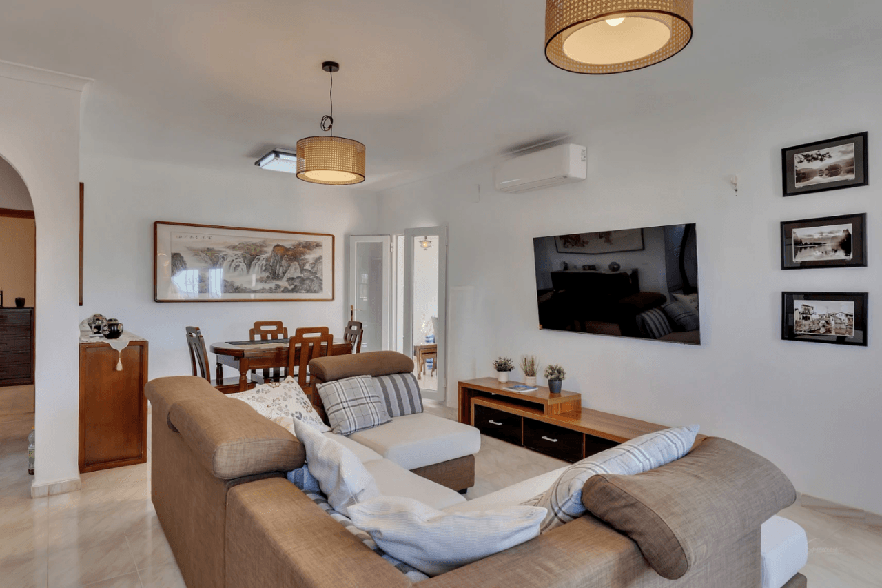 Villa with stunning panoramic views, in Jávea