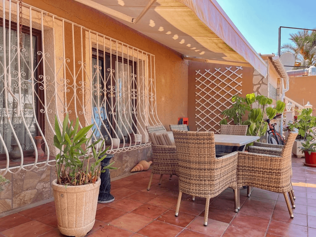 Detached House à la vente à Denia