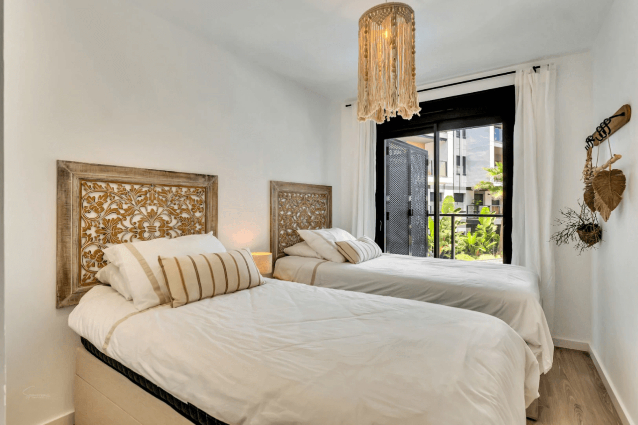 Appartement moderne et élégant orienté au sud avec piscine, à Jávea