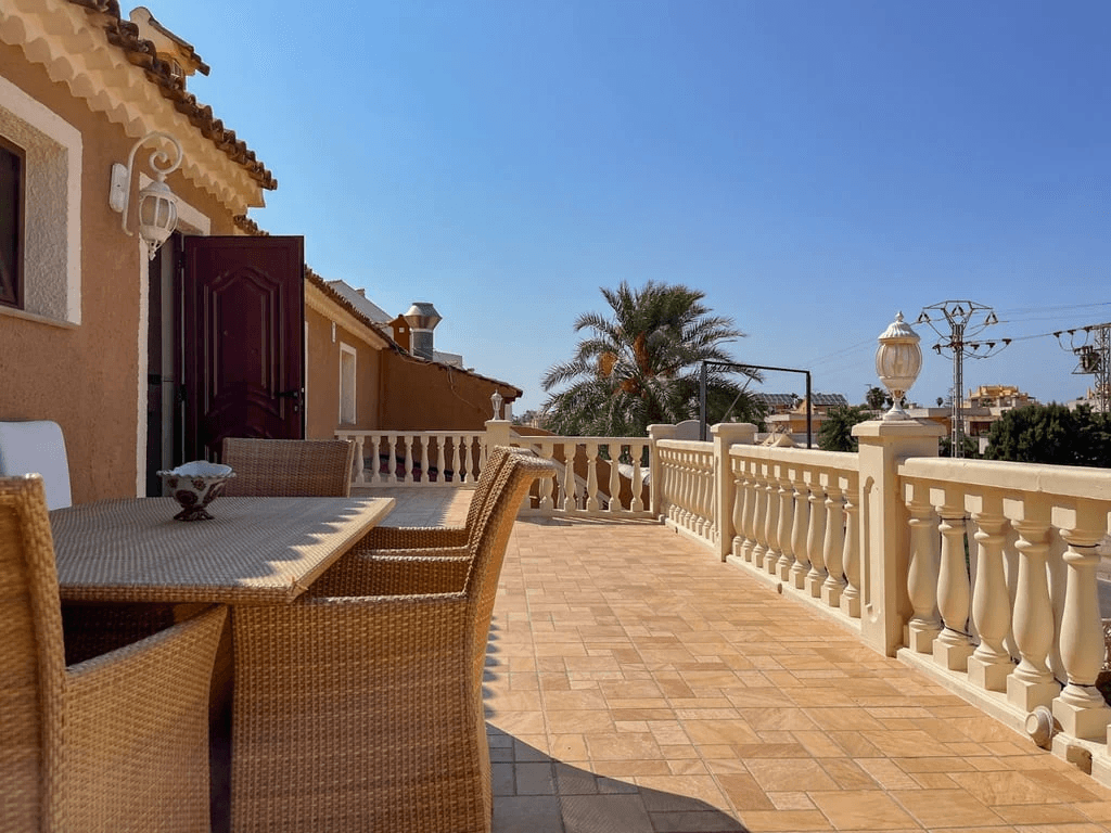 Detached House à la vente à Denia