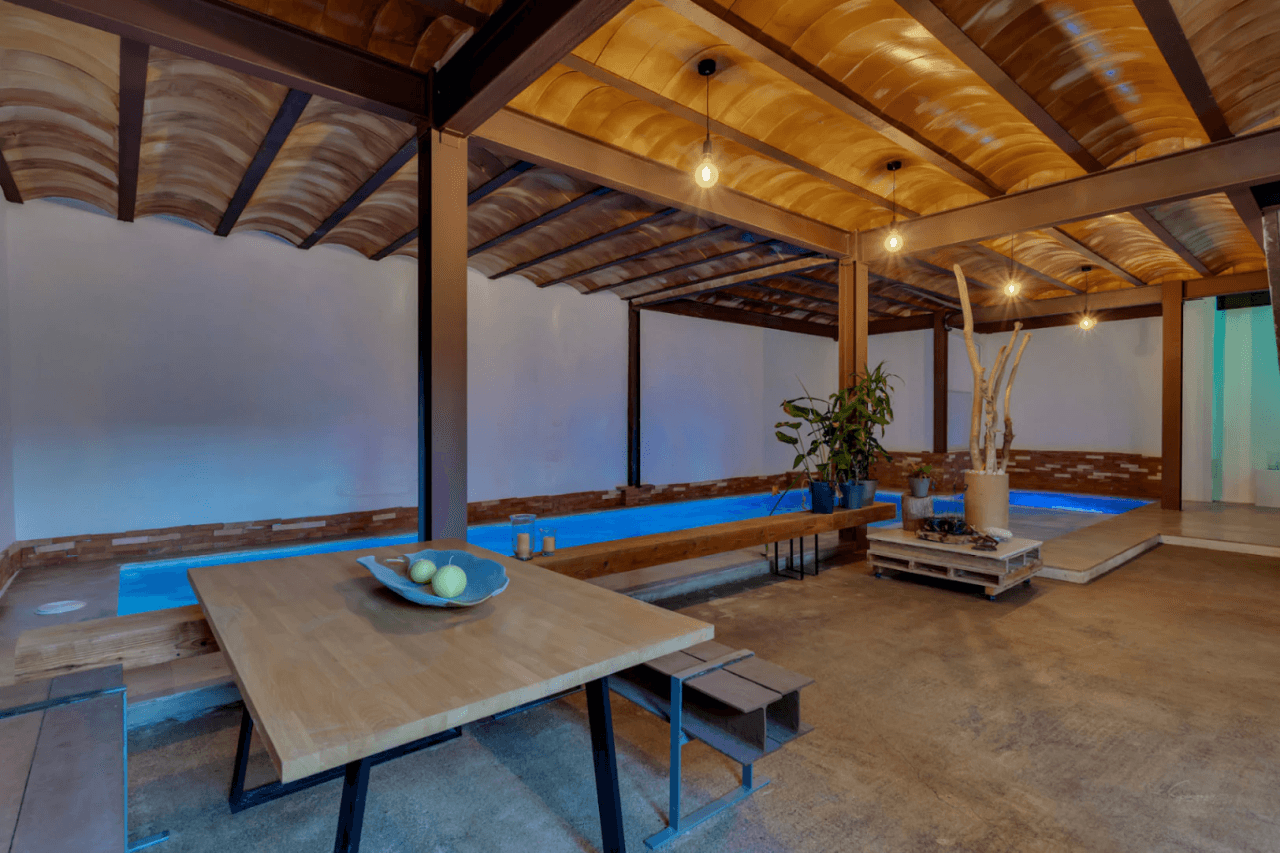 Impresionante Villa a la venta en Jávea, con piscina interior y exterior