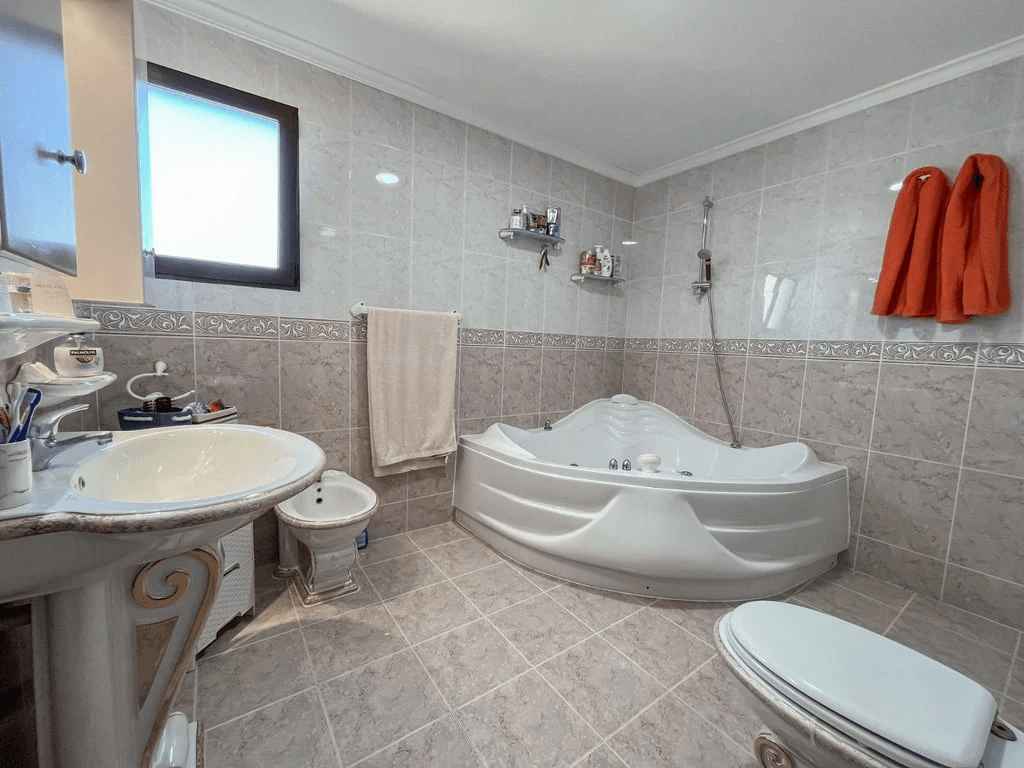 Detached House à la vente à Denia
