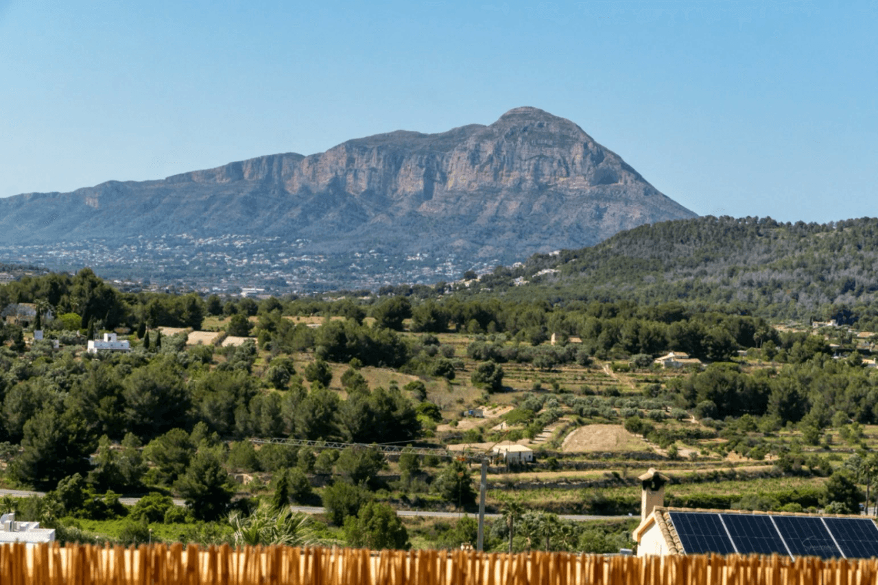 Villa with stunning panoramic views, in Jávea