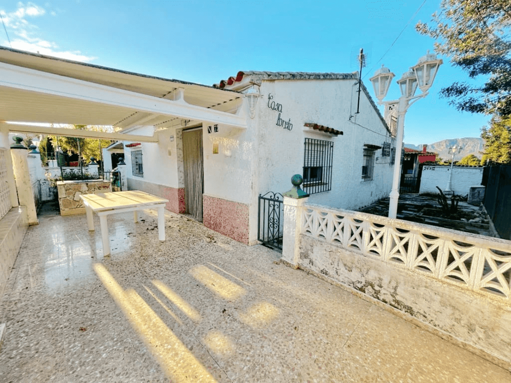 Detached House à la vente à Pedreguer