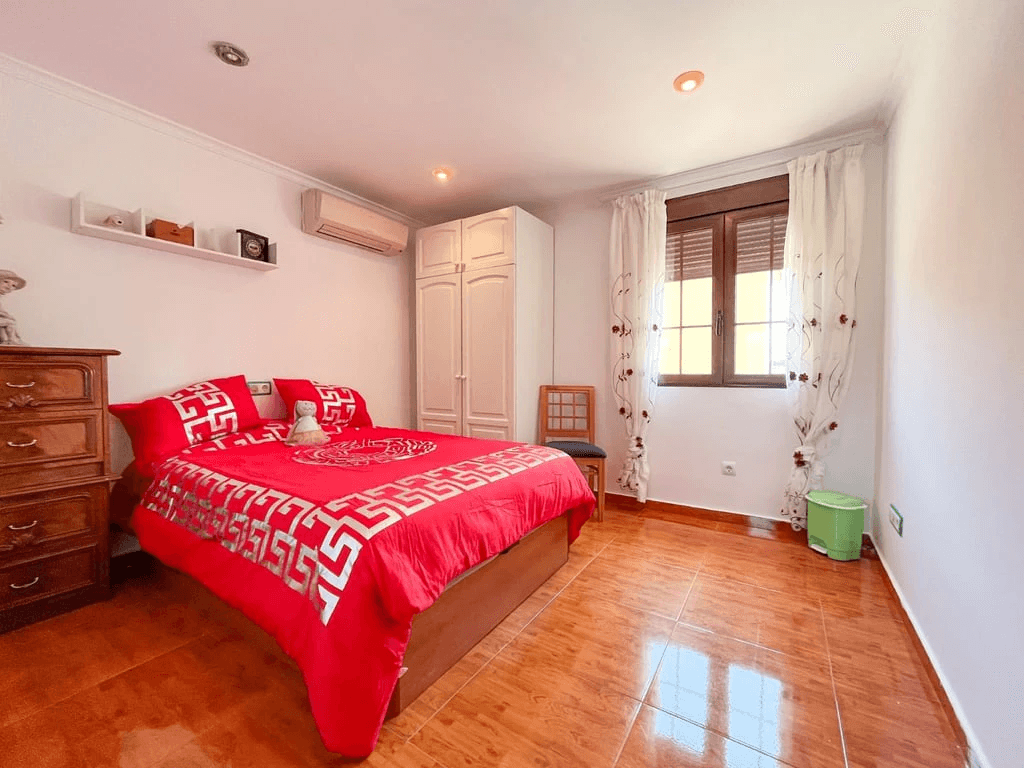 Detached House à la vente à Denia