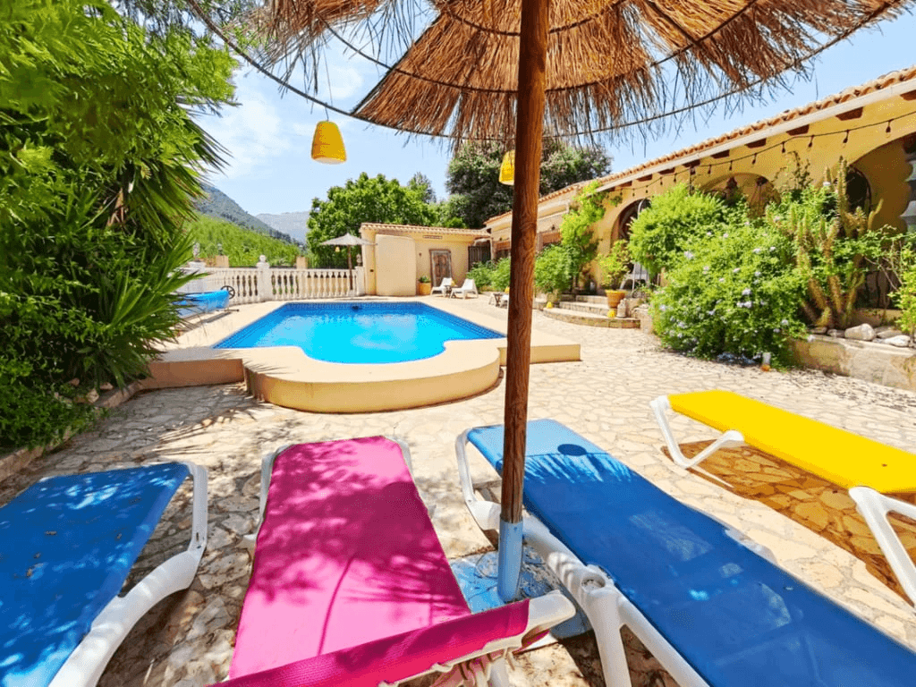 Finca à la vente à Castell De Castells