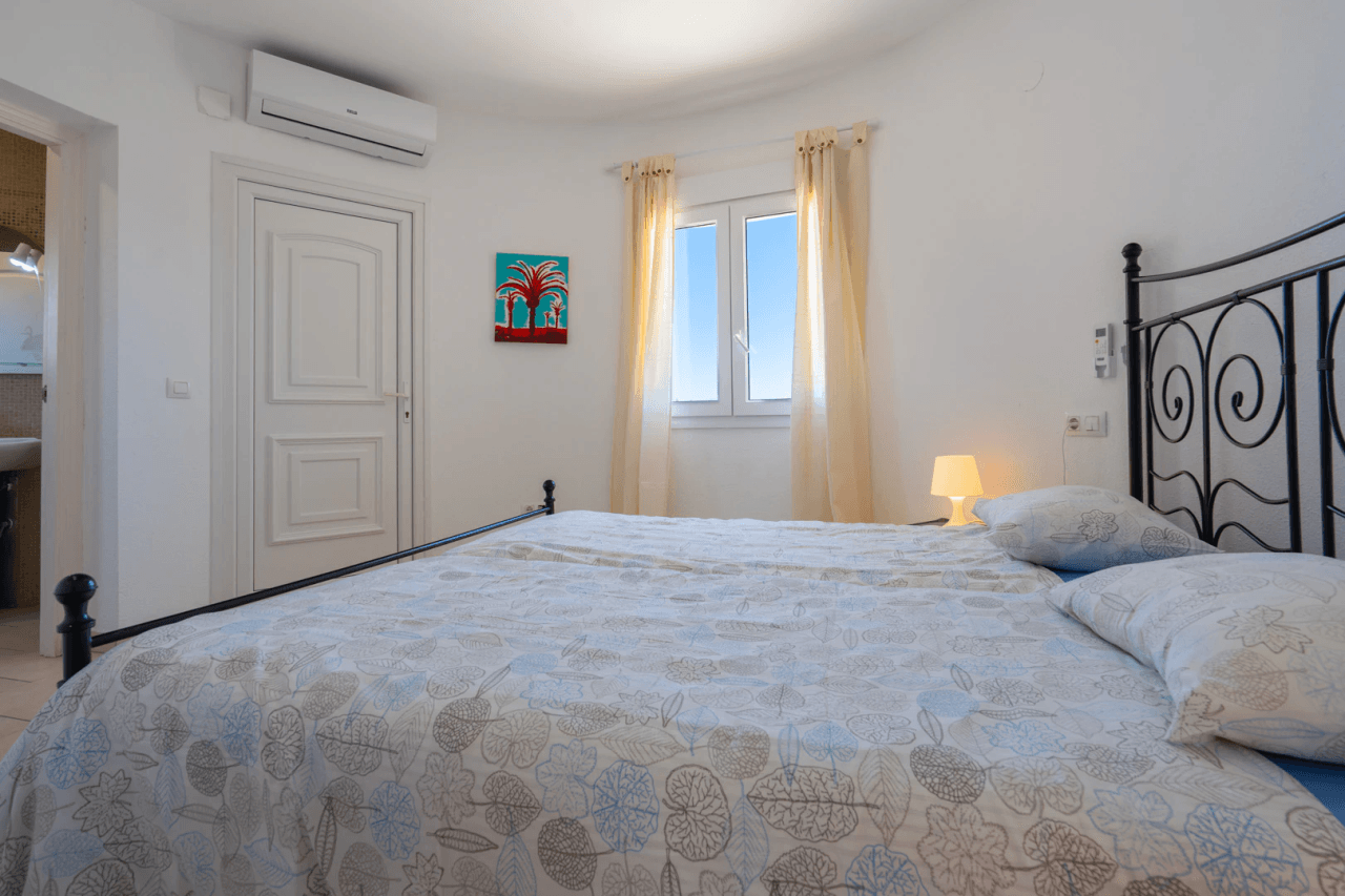 4643JAV Villa en venta en Costa Nova, Jávea