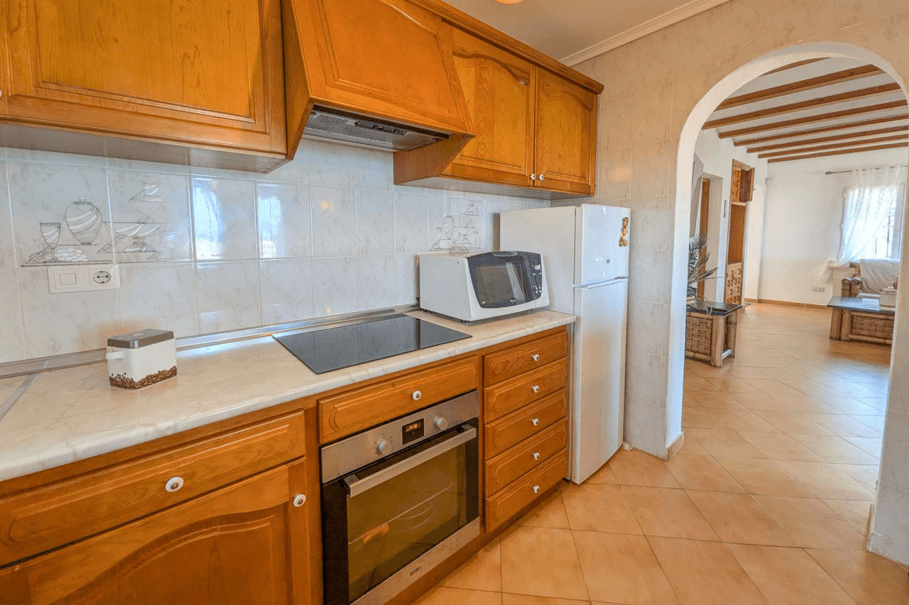 C4XY8333DEN Villa con piscina y vistas panorámicas al mar a la venta en Denia.