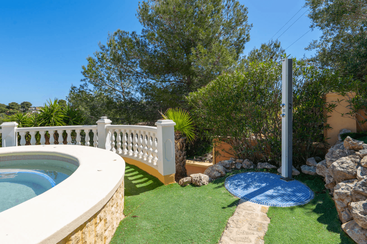 4643JAV Villa en venta en Costa Nova, Jávea