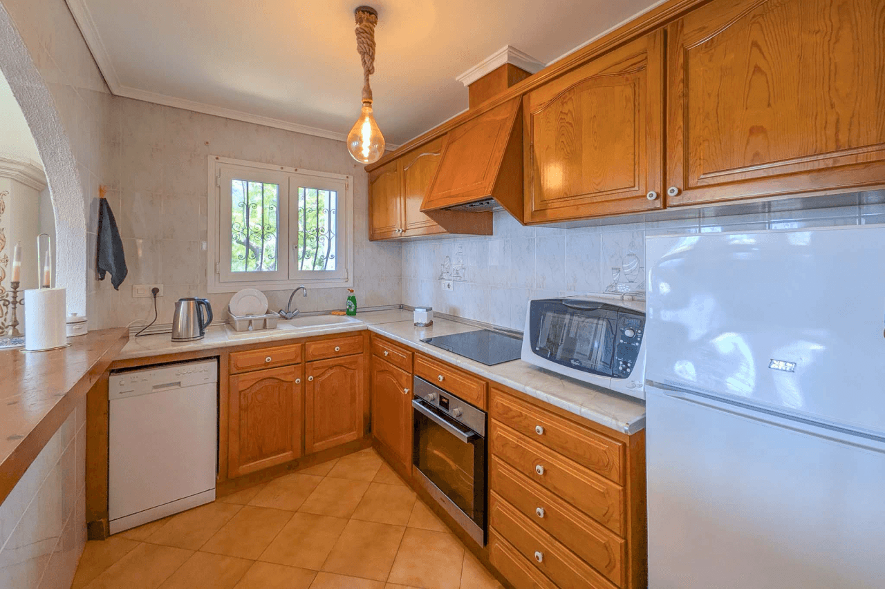 C4XY8333DEN Villa con piscina y vistas panorámicas al mar a la venta en Denia.