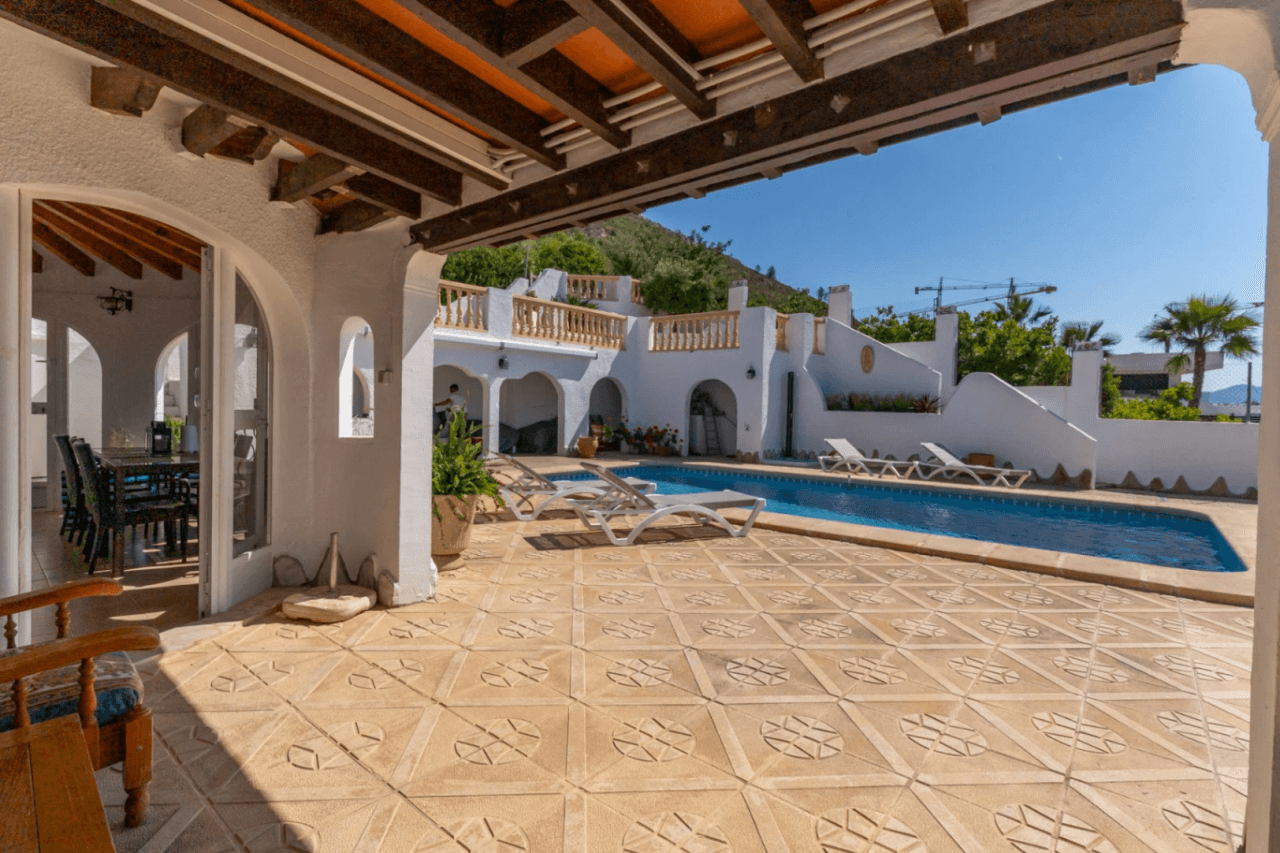 Villa with stunning panoramic views, in Jávea