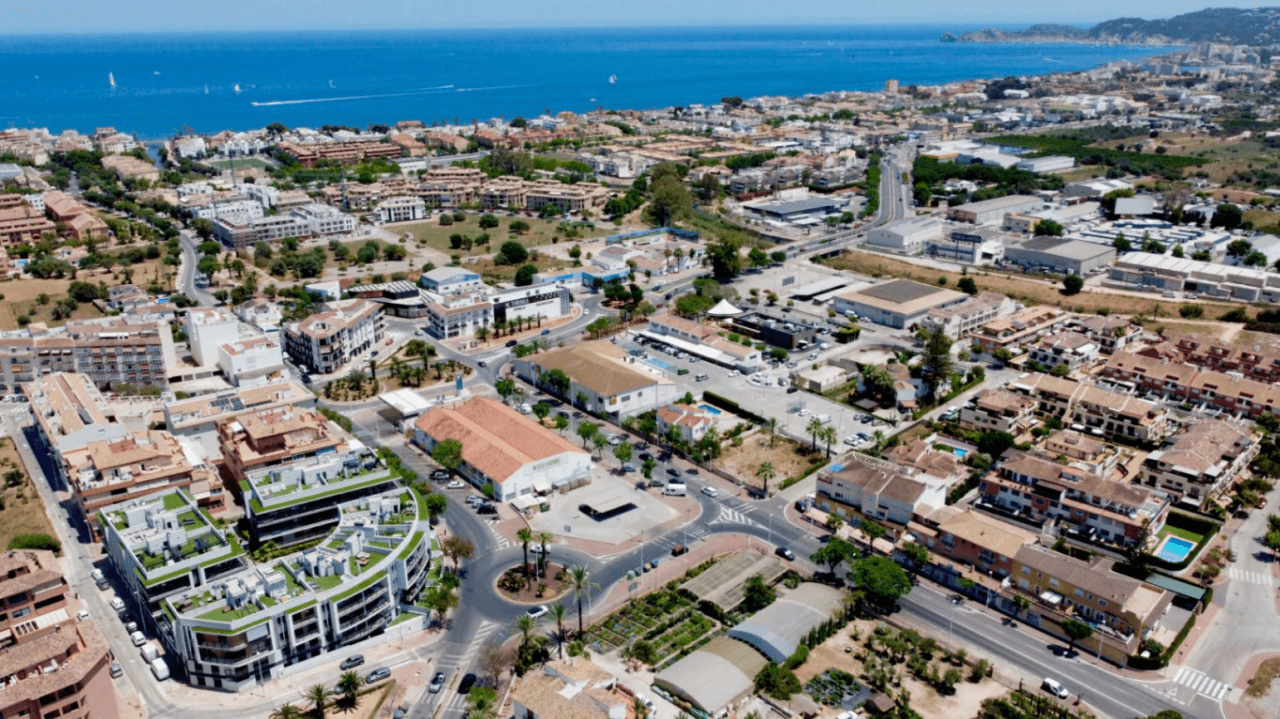 Appartement moderne et élégant orienté au sud avec piscine, à Jávea