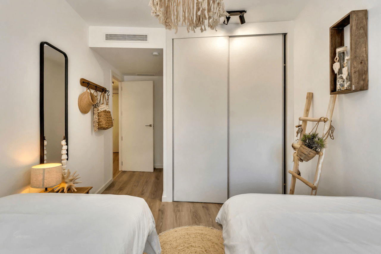 Appartement moderne et élégant orienté au sud avec piscine, à Jávea