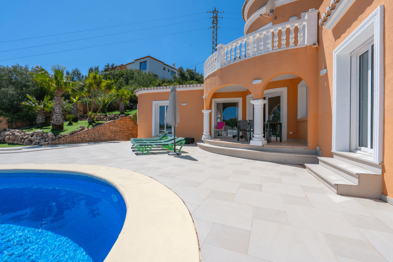 4643JAV Villa en venta en Costa Nova, Jávea