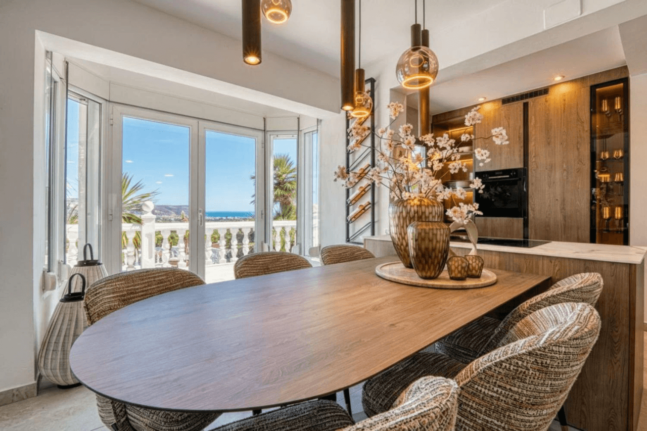 C3XY4646JAV Renovated villa with sea view for sale in Piver