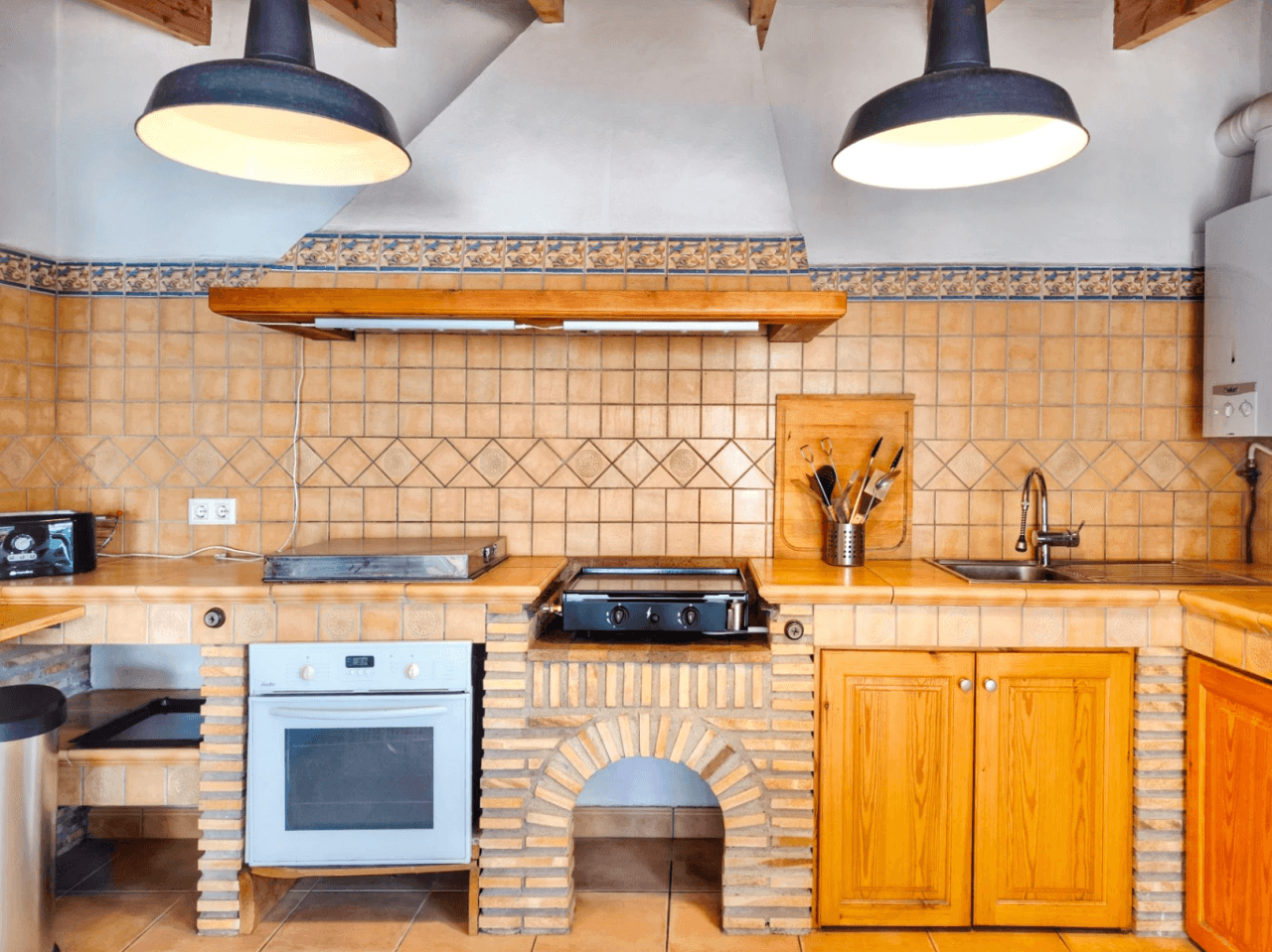 Villa con apartamento de invitados y vistas al mar en Dénia