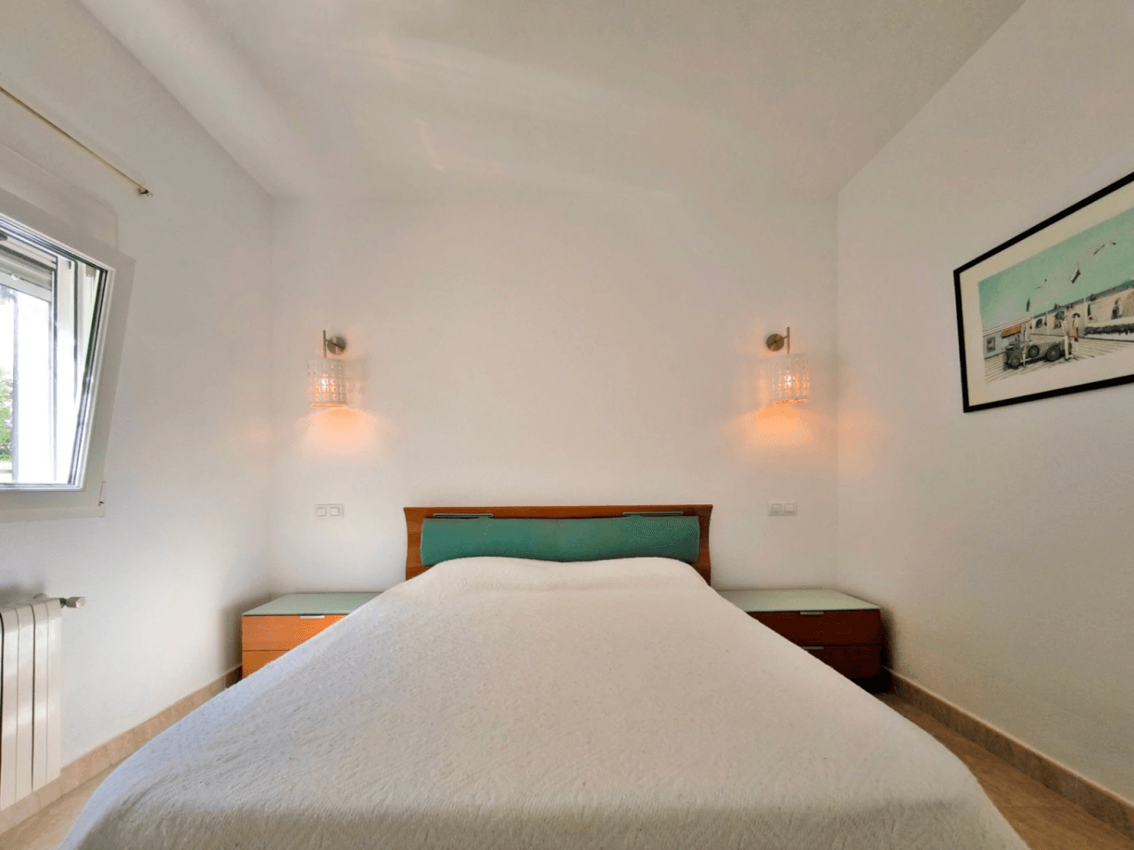 Villa con apartamento de invitados y vistas al mar en Dénia