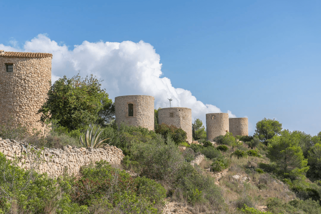 C3XY4646JAV Renovated villa with sea view for sale in Piver