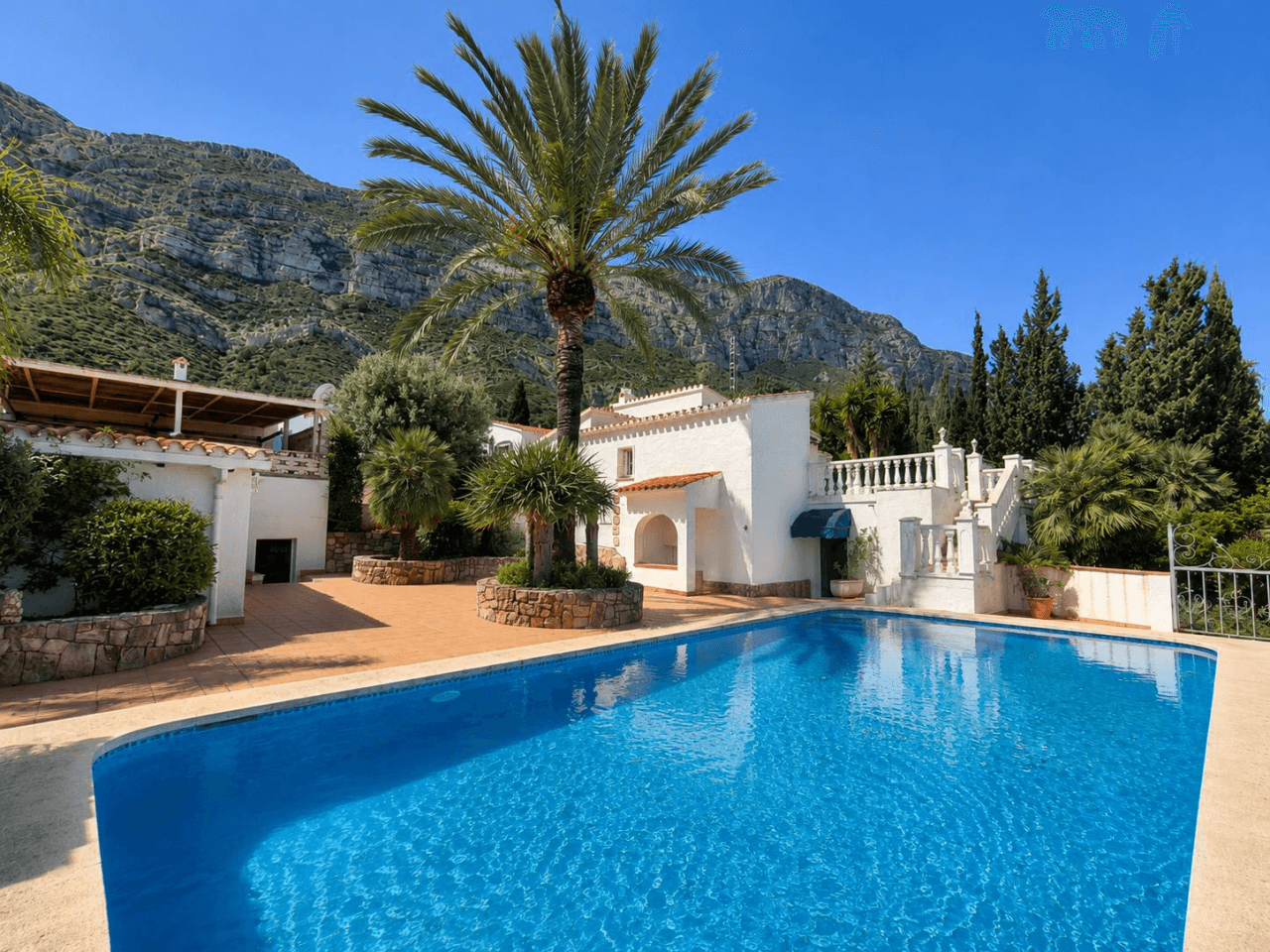 Villa de 3 dormitorios y vistas al mar en el Montgó, Dénia