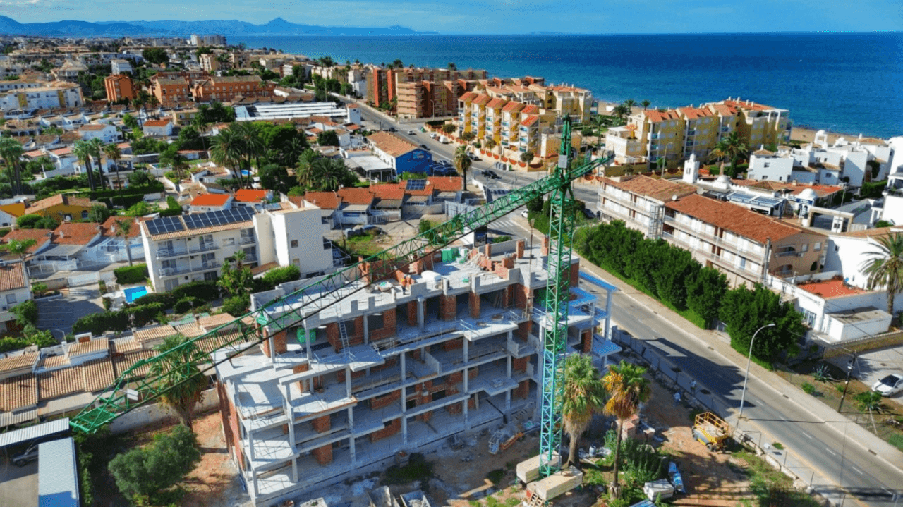 Apartamento de obra nueva en Les Marines, Dénia