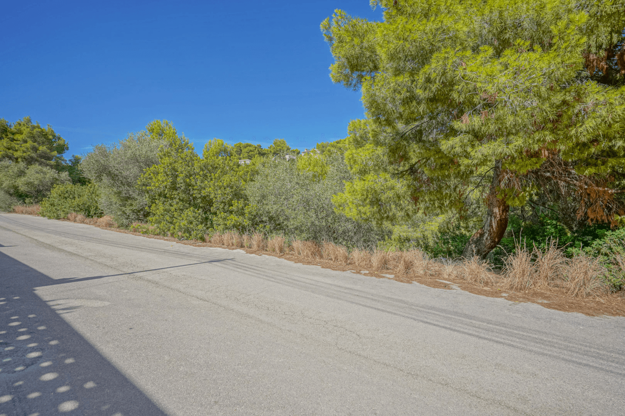 4295BEN Parcela en venta a 800 m de la playa de Benissa