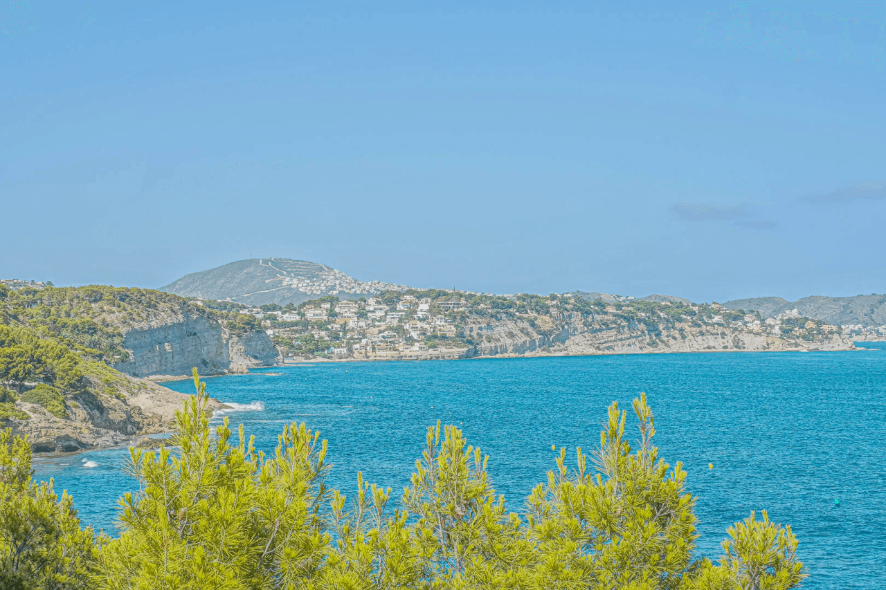 4295BEN Parcela en venta a 800 m de la playa de Benissa