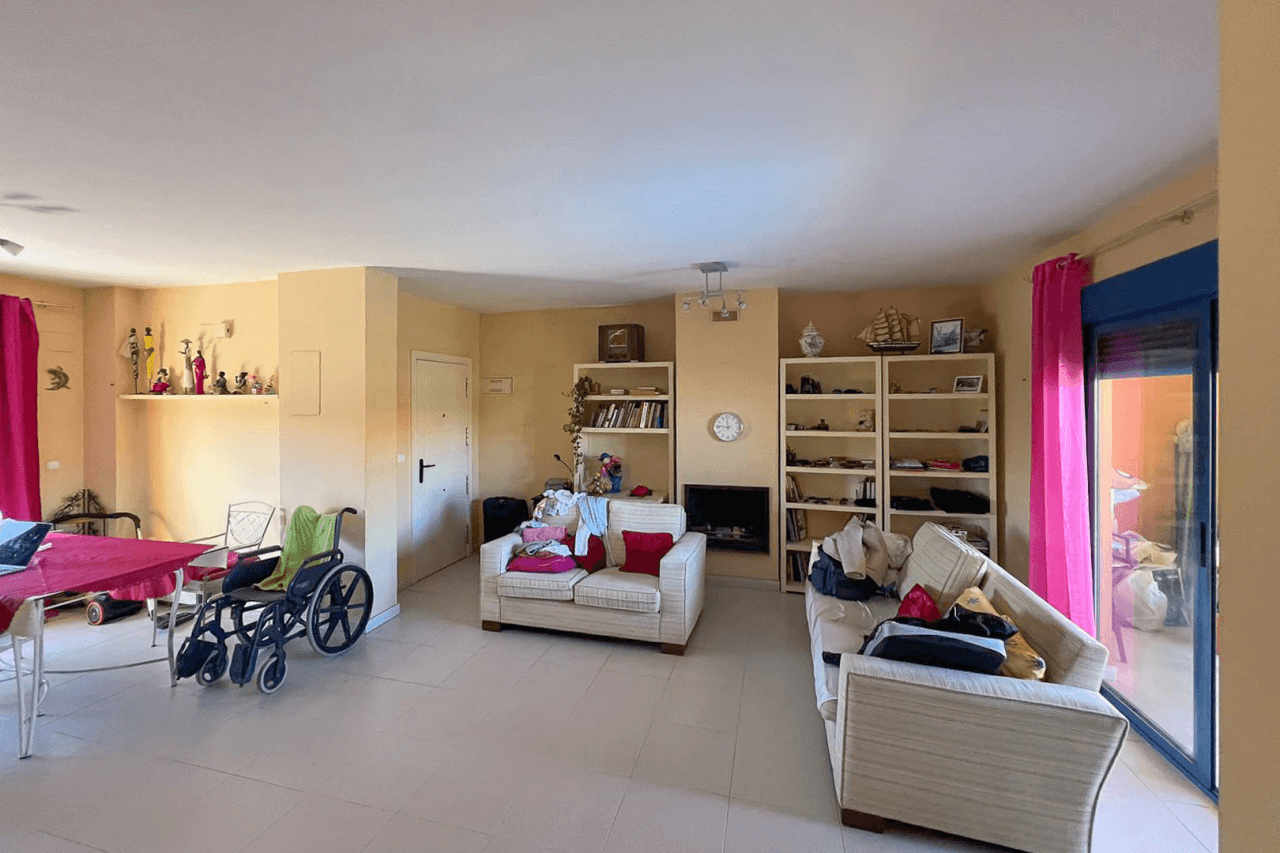 8269DEN Duplex penthouse avec terrasse et vue partielle sur la mer à vendre à Las Marina, Denia.