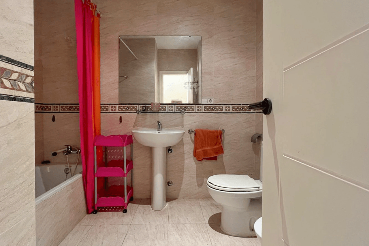 8269DEN Duplex penthouse avec terrasse et vue partielle sur la mer à vendre à Las Marina, Denia.