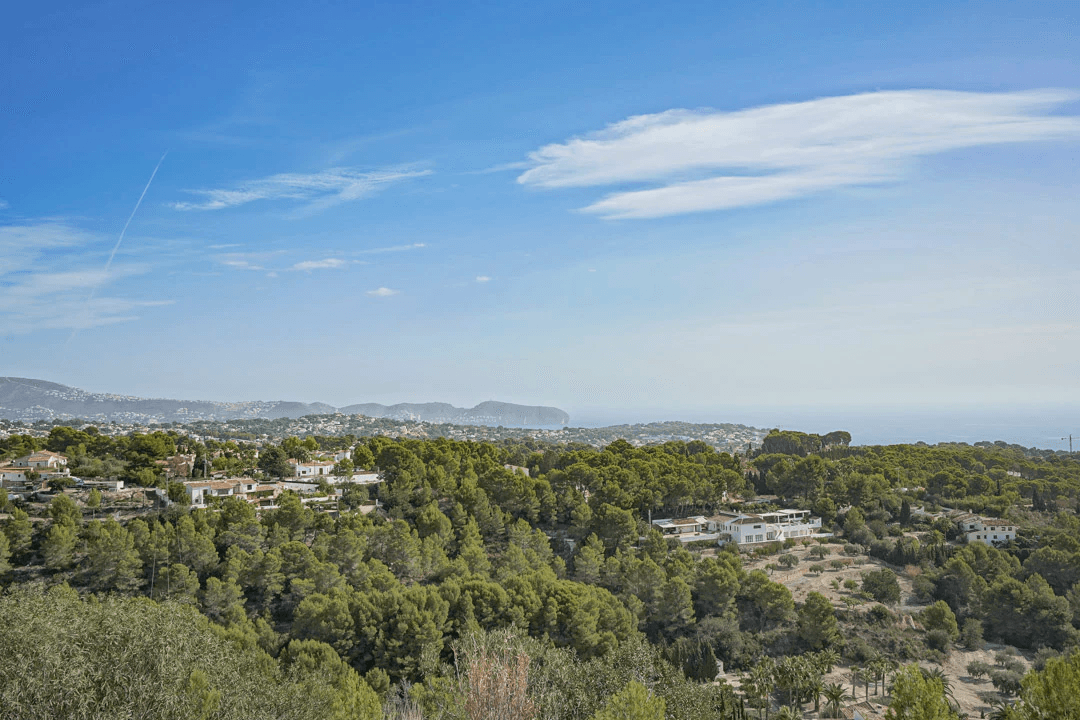 6167BEN Gran parcela edificable con impresionantes vistas al mar en venta en Benissa