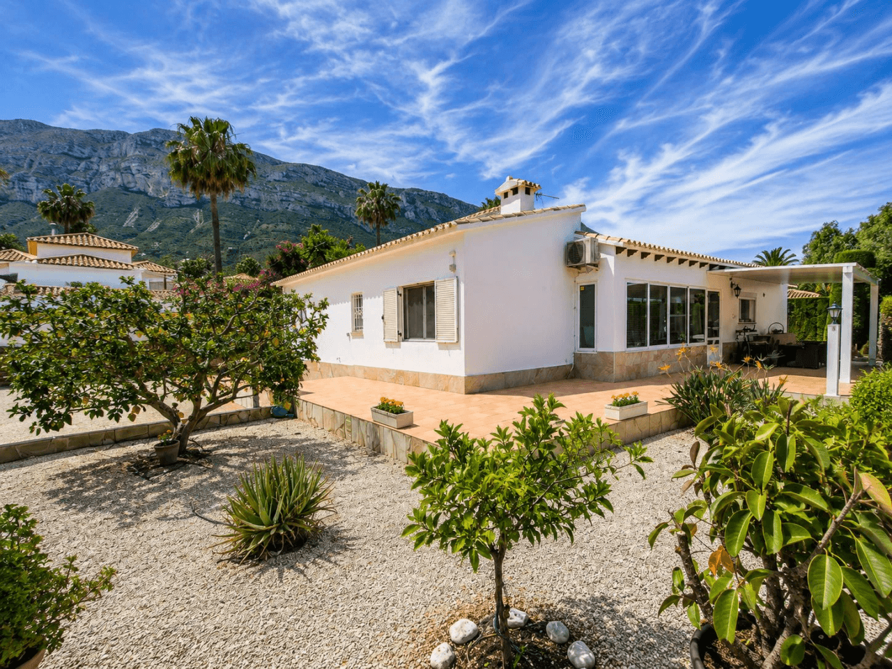 Villa de 4 dormitorios en una sola planta en el Montgó, Dénia