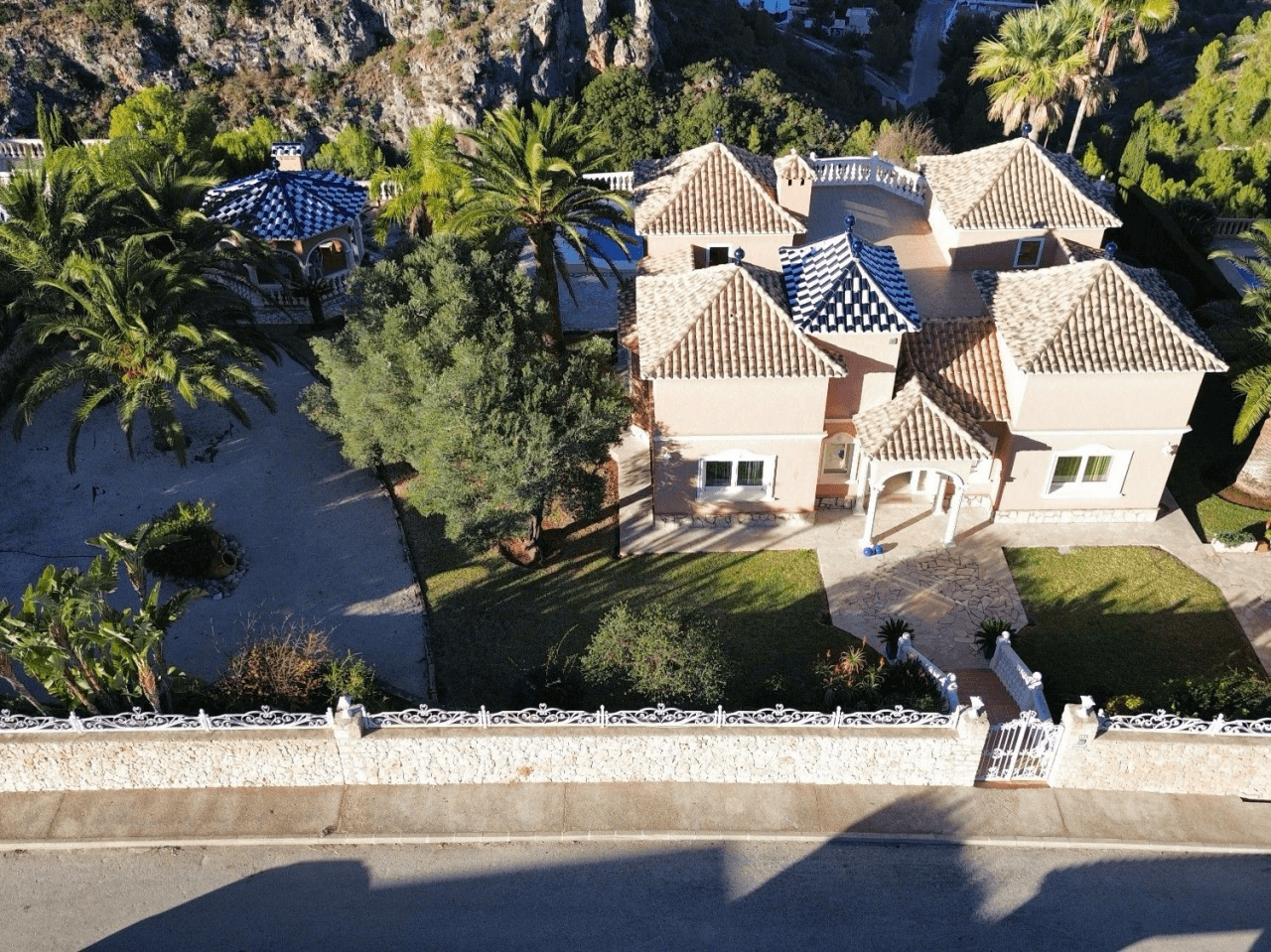 Gelijkvloerse villa met uitzicht op zee in Marquesa VI