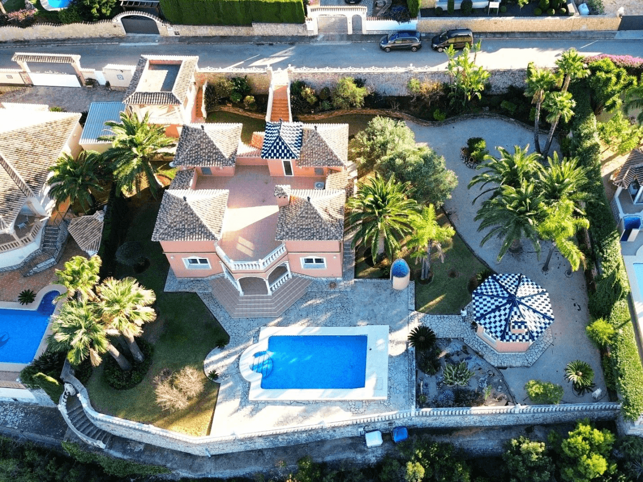 Gelijkvloerse villa met uitzicht op zee in Marquesa VI