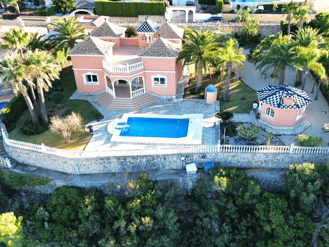 Gelijkvloerse villa met uitzicht op zee in Marquesa VI