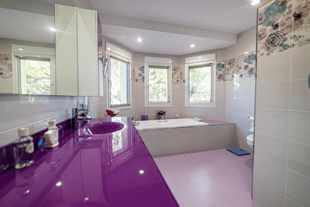 Luxe villa met uitzicht op zee in Denia