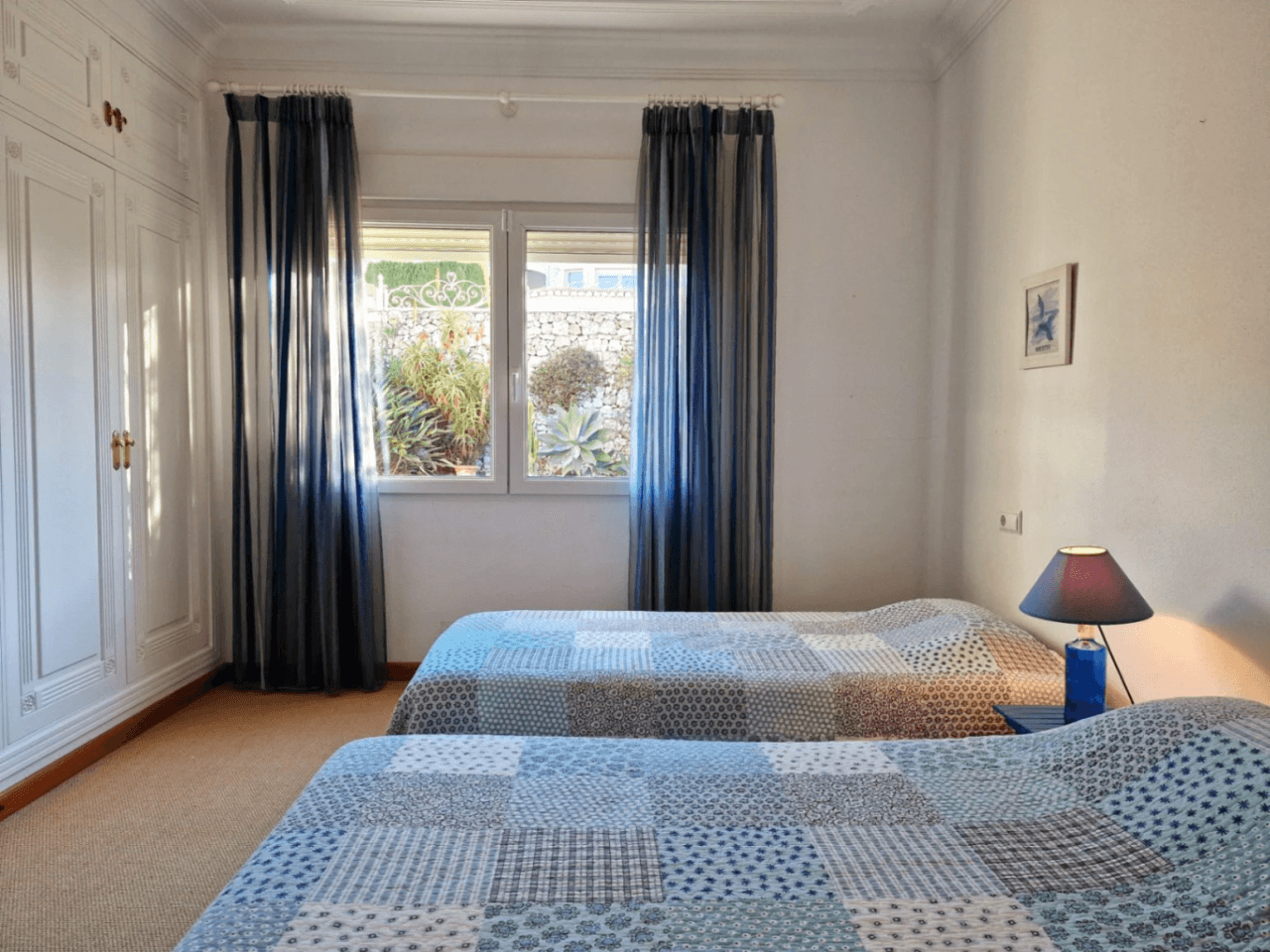 Gelijkvloerse villa met uitzicht op zee in Marquesa VI