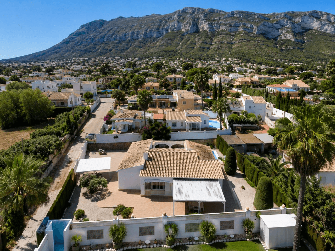 Villa de 4 dormitorios en una sola planta en el Montgó, Dénia