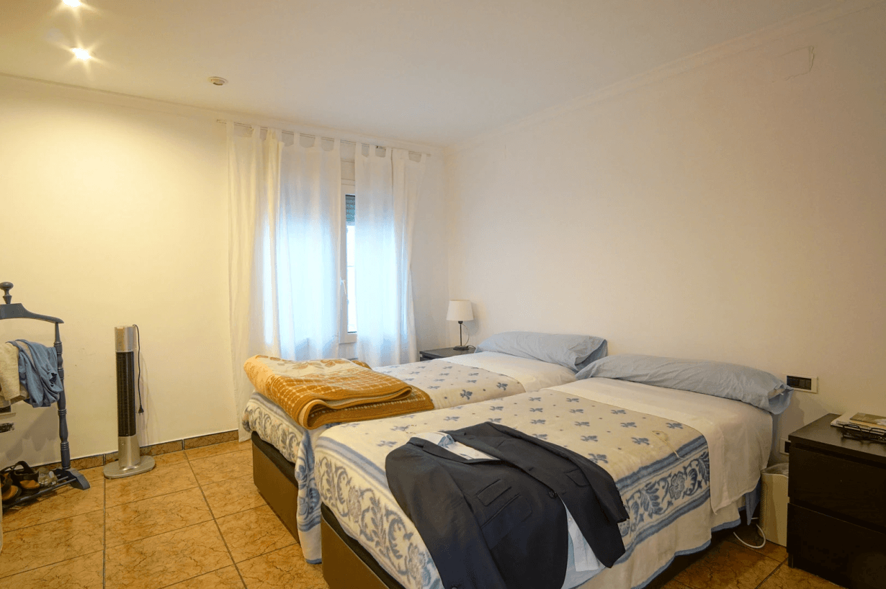 8176DEN Villa met gedeeltelijk zeezicht te koop in las Rotas, Denia