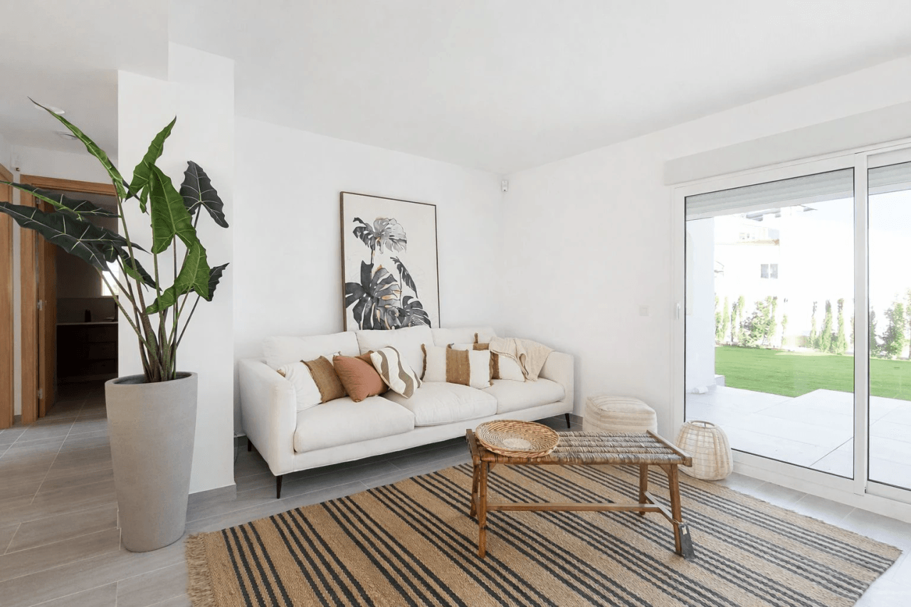 Rez-de-chaussée de deux chambres et jardin dans la zone du Montgó, Dénia.