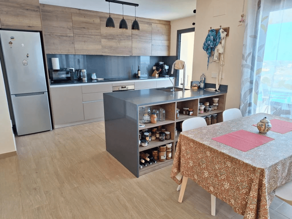Maison jumelée à la vente à Dénia