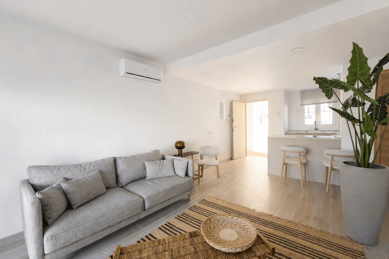 Rez-de-chaussée de deux chambres et jardin dans la zone du Montgó, Dénia.