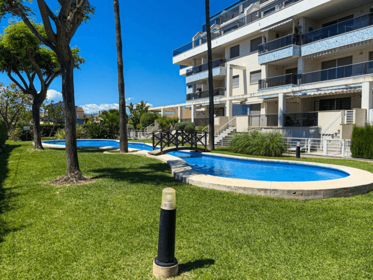 Votre refuge au bord de la mer : Appartement en rez-de-chaussée à deux pas de la plage et du centre de Dénia.