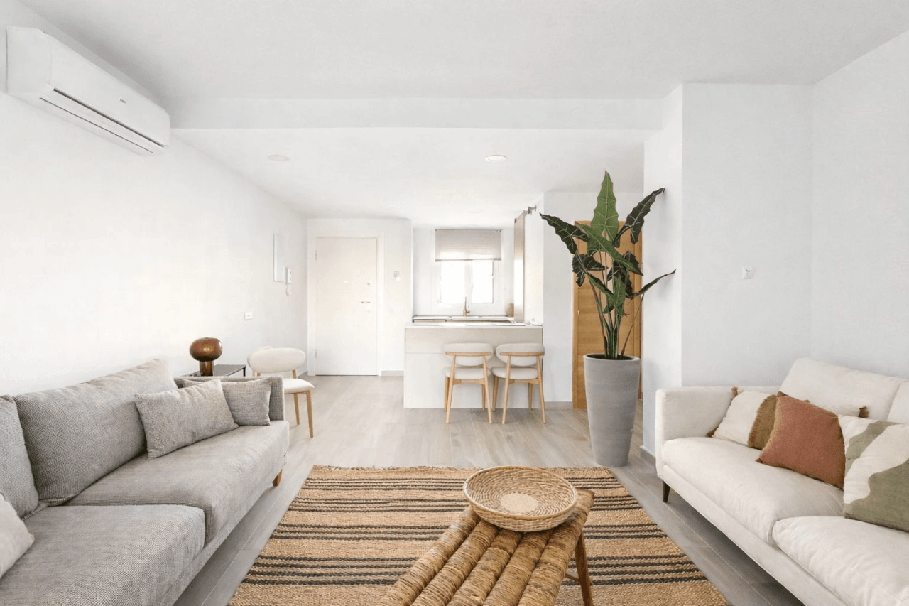 Rez-de-chaussée de deux chambres et jardin dans la zone du Montgó, Dénia.